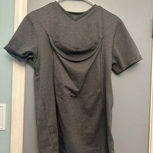 Men's Short Sleeve V-Neck Tee in Charcoal Gray